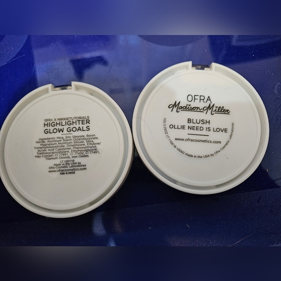 Ofra collabs: blush by Madison Miller and highlighter by Nikki Tutorials - Picture 3 of 3